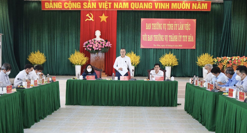 Phát huy truyền thống, xây dựng Đảng bộ TP Tuy Hòa trong sạch, vững mạnh
